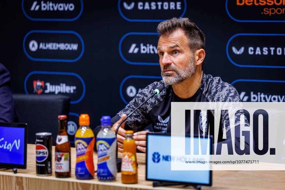 Club s head coach Ivan Leko pictured during a press conference, PK, Pressekonferenz of Belgian soccer team Club Brugge KV, Friday 15 May 2026 in Brugge, regarding their lasts games of the Champion s Play-Off (PO 1) competition of the Jupiler Pro League. KURTxDESPLENTER x173965740x