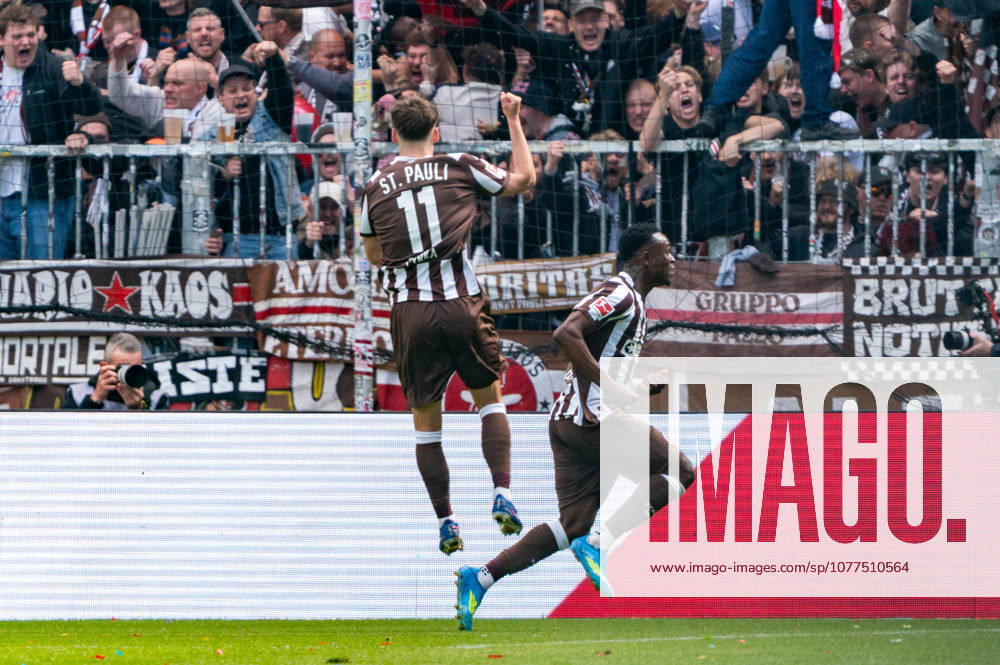 Goal for 1 1 Abdoulie Ceesay FC St Pauli, 09 cheers with Arkadiusz Pyrka FC St Pauli, 11 , GER, FC St Pauli vs VfL Wolfsburg, Football, Bundesliga, Matchday 34, Season 2025 2026, 16 05 2026 DFL REGULATES PROHIBIT ANY USE OF PHOTOGRAPHS AS IMAGE SEQUENCES AND OR QUASI VIDEO GER, FC St Pauli vs VfL Wolfsburg, Football, Bundesliga, Matchday 34, Season 2025 2026, 16 05 2026 Hamburg