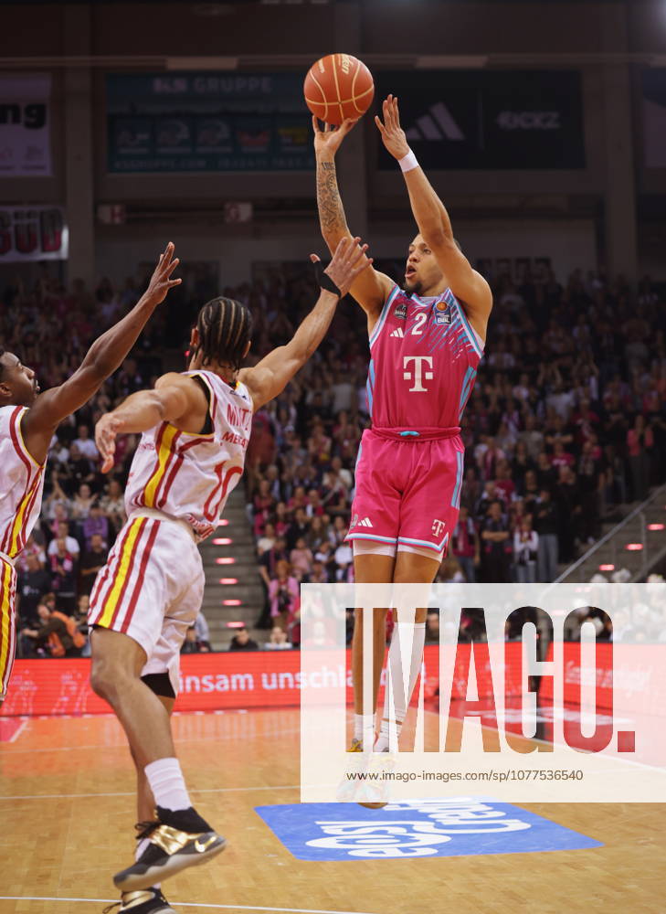 Alijah Comithier Telekom Baskets Bonn vs Fitness First Würzburg Baskets Playoffs Quarterfinals Game 1 Season 2025 26
