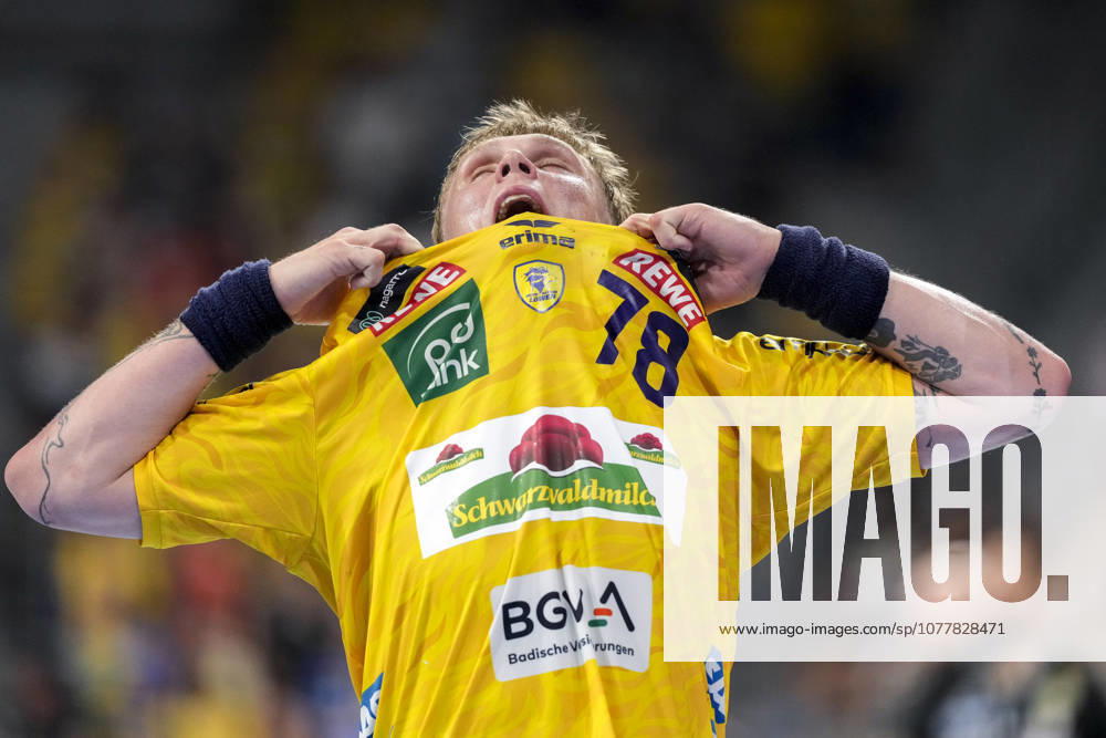 Edwin Aspenbäck RNL, 78 , Rhein Neckar Löwen player, single picture, single photo, action, action, looking disappointed, disappointment, frustration, disappointed, pessimistic, 24 05 2026, Mannheim Germany , Handball, Bundesliga, Rhein Neckar Löwen SC Magdeburg