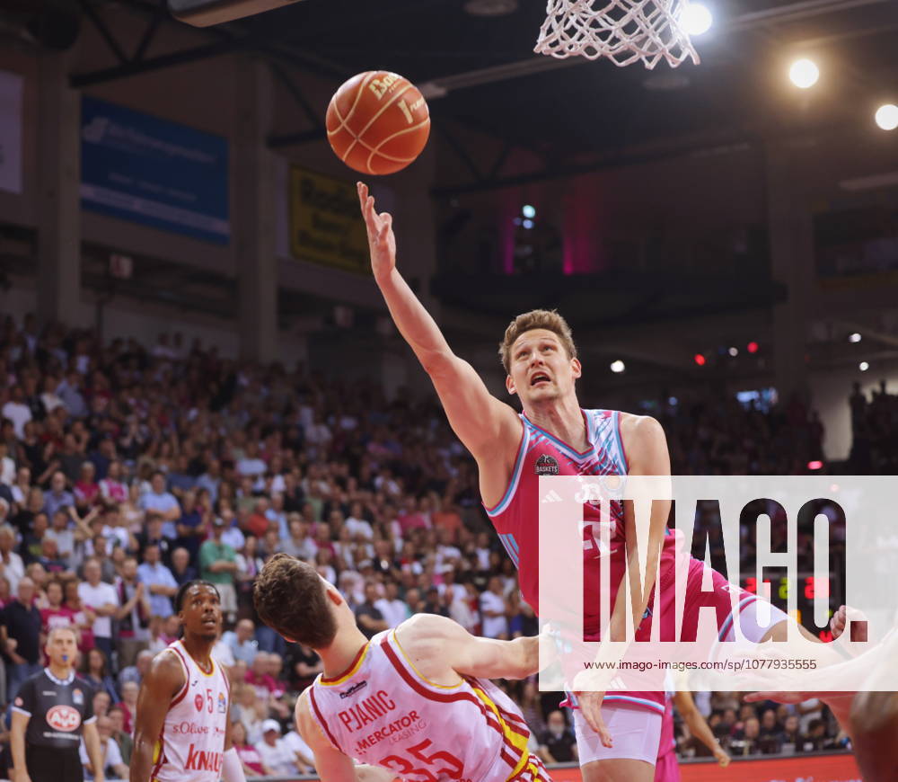 Patrick Heckmann Telekom Baskets Bonn vs Fitness First Würzburg Wuerzburg Baskets Playoffs Quarterfinals Game 5 Season 2025 26