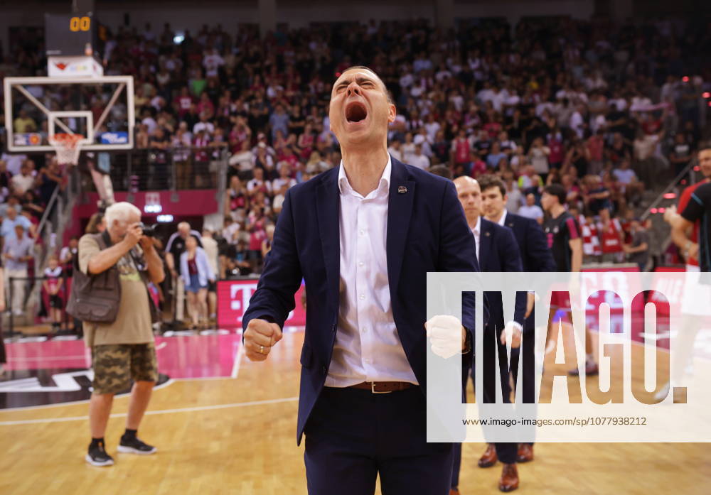 Coach Marko Stankovic Telekom Baskets Bonn celebrating after victory against Fitness First Würzburg Wuerzburg Baskets Playoffs Quarterfinals Game 5 Season 2025 26