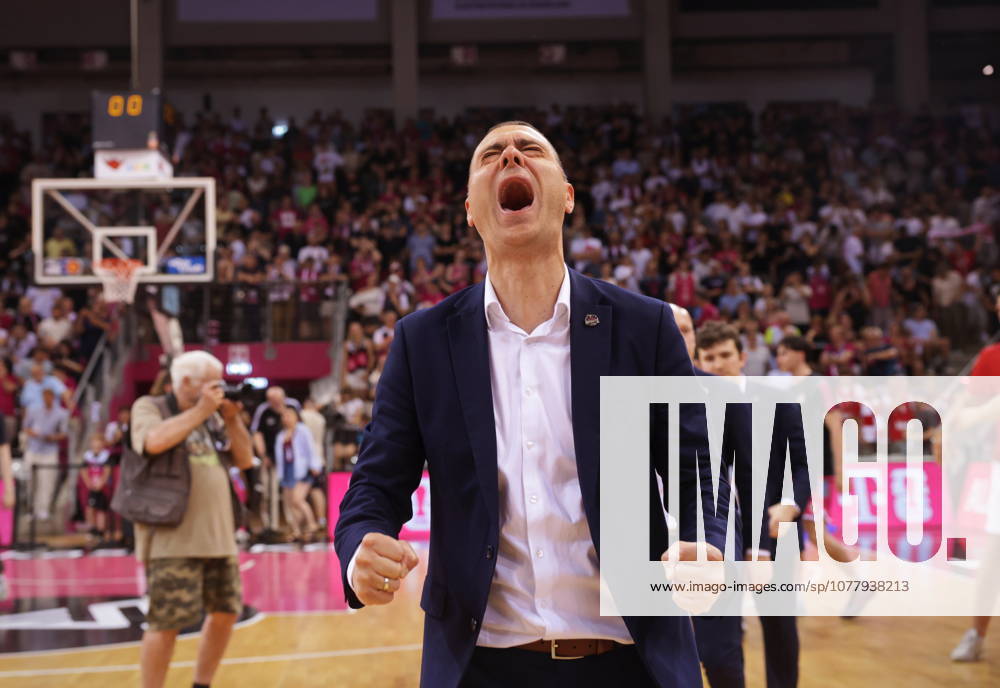 Coach Marko Stankovic Telekom Baskets Bonn celebrating after victory against Fitness First Würzburg Wuerzburg Baskets Playoffs Quarterfinals Game 5 Season 2025 26