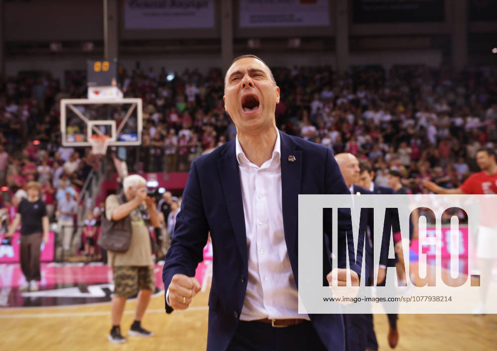 Coach Marko Stankovic Telekom Baskets Bonn celebrating after victory against Fitness First Würzburg Wuerzburg Baskets Playoffs Quarterfinals Game 5 Season 2025 26