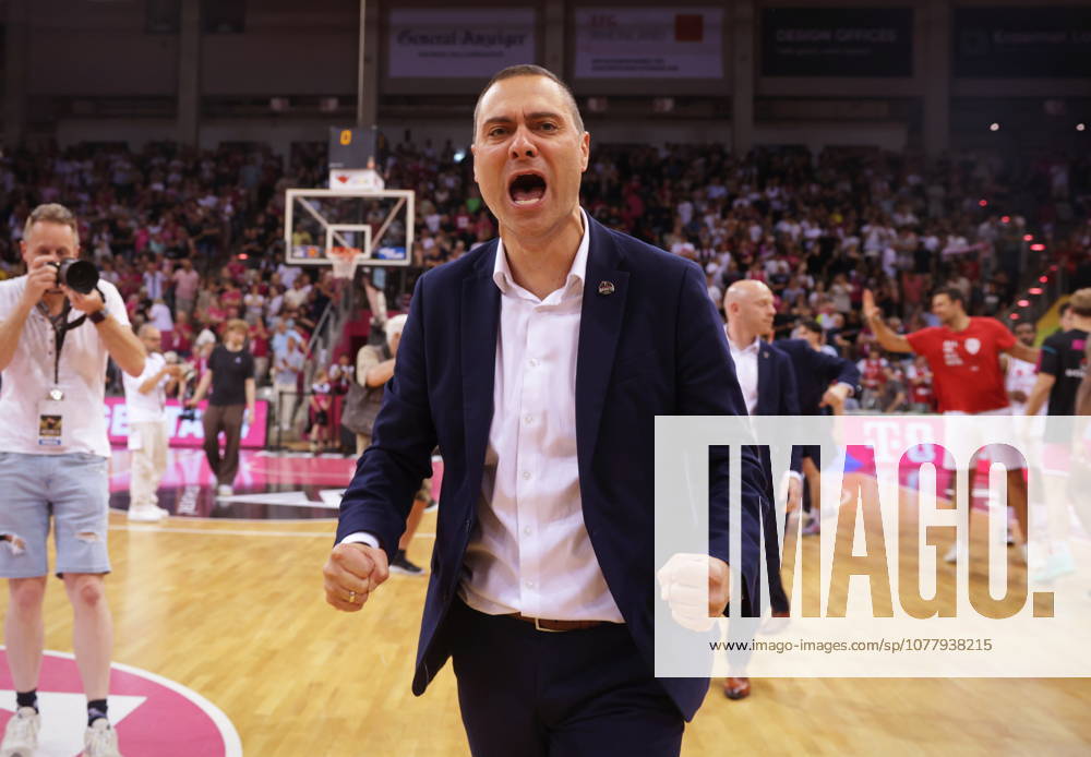 Coach Marko Stankovic Telekom Baskets Bonn celebrating after victory against Fitness First Würzburg Wuerzburg Baskets Playoffs Quarterfinals Game 5 Season 2025 26