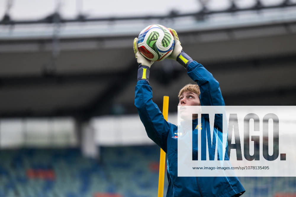 Goalkeeper Moa Edrud of the Swedish women s national football team during a training session on June 2, 2026 in Gothenburg Photo Mathias Bergeld BILDBYRAN code MB MB1378 fotboll football soccer fotball vm kval kval fifa womens world cup qualifier qualifier träning practice training sverige sweden dam bbeng women kvinner