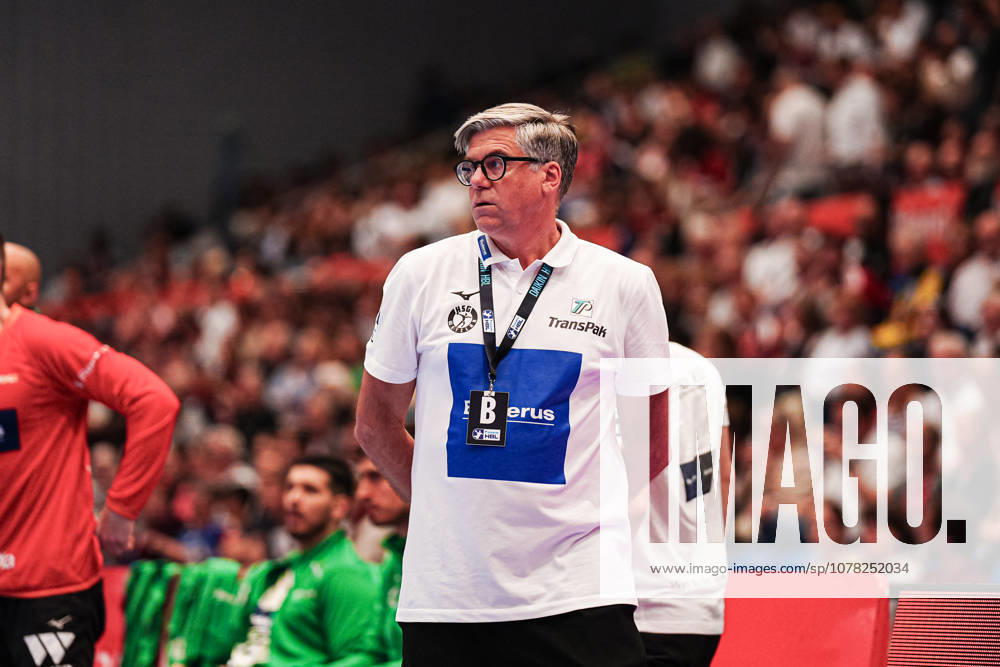 Runar Sigtryggsson HSG Wetzlar, Coach GER, Handball Sport Verein Hamburg vs HSG Wetzlar, Handball, 1 Bundesliga, Matchday 33, Season 2025 2026, 04 06 2026 GER, Handball Sport Verein Hamburg vs HSG Wetzlar, Handball, 1 Bundesliga, Matchday 33, Season 2025 2026, 04 06 2026 Hamburg