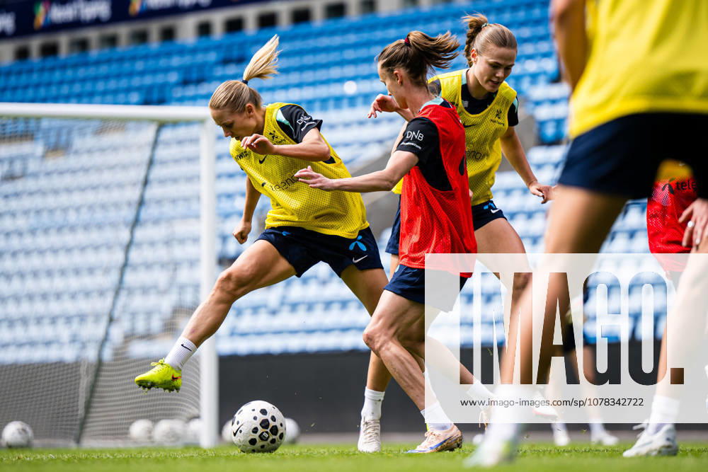 Lisa Naalsund of the Norwegian womens national football team during a training session on June 8, 2026 in Oslo Photo Marius Simensen BILDBYRAN Cop 238 bbeng dam fifa women s world cup qualifier football fotball fotball norge norway practice soccer training trening träning
