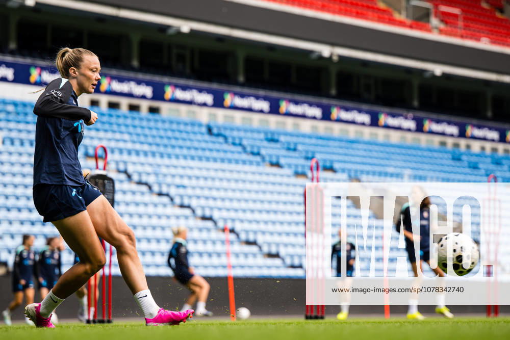 Synne Jensen of the Norwegian womens national football team during a training session on June 8, 2026 in Oslo Photo Marius Simensen BILDBYRAN Cop 238 bbeng dam fifa women s world cup qualifier football fotball fotboll norge norway practice soccer training trening träning