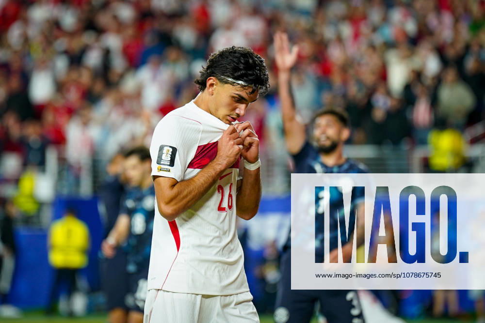 USA Soccer 2026 FIFA World Cup Group Stage Group D Turkey vs. Paraguay Levi’s Stadium Santa Clara, San Francisco Bay Area, Santa Clara County, California Berke ÖZER Berke OZER Turkey 26 Disappointment, sadness, missed scoring opportunities, defeat, gesture, body language, emotion,detected_source_language