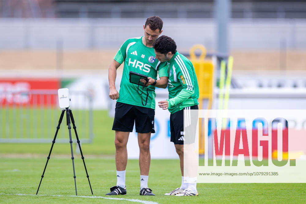 Soccer, FC Schalke 04 training session featuring sports scientist Rasmus Bruns (FC Schalke 04) and rehabilitation coach Nico Wamig (FC Schalke 04), Gelsenkirchen, FC Schalke 04 training facility, North Rhine-Westphalia, Germany xRHR PHOTO YYx
