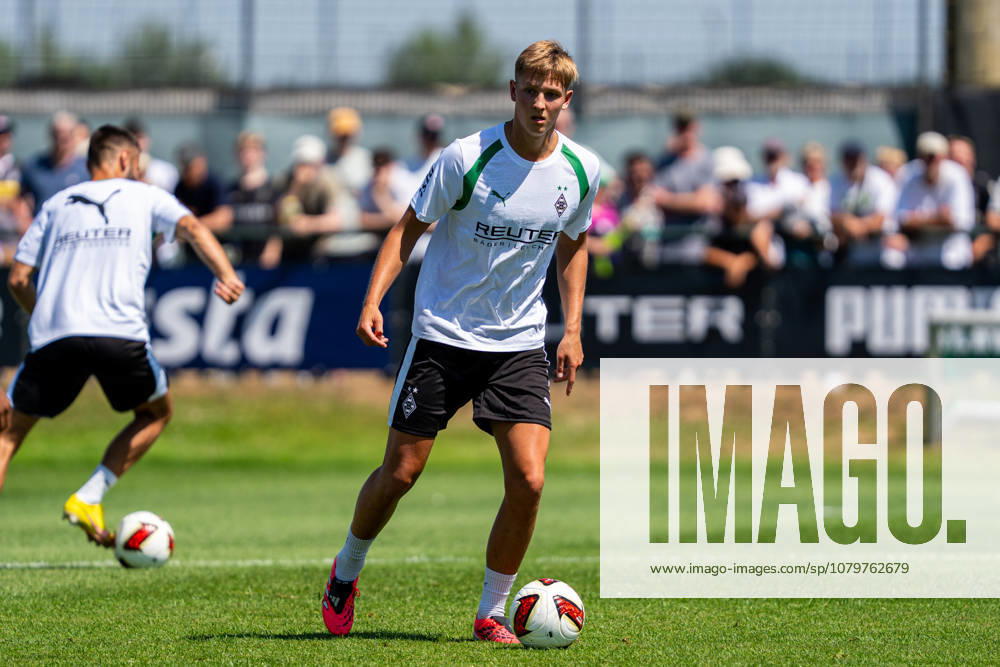 Jan Leszczynski, Borussia Mönchengladbach, 05 Start of Training, VfL Borussia Mönchengladbach, Soccer, Bundesliga 1, 2026–2027 Season, July 12, 2026 DFL regulations prohibit any use of photographs as image sequences and or quasi-video. Start of training for VfL Borussia Mönchengladbach, soccer, Bundesliga 1, 2026–2027 Season, July 12, 2026, Mönchengladbach