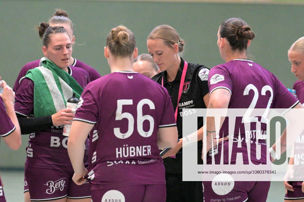 Miriam Hirsch, TusSies Metzingen, coach during the timeout; TusSies Metzingen vs. HSG Solingen Graefrath, handball, preseason, exhibition game, 2026–2027 season, July 24, 2026, TusSies Metzingen vs. HSG Solingen Graefrath, Handball, Preseason, Friendly Match, 2026–2027 Season, July 24, 2026, Oeschhalle