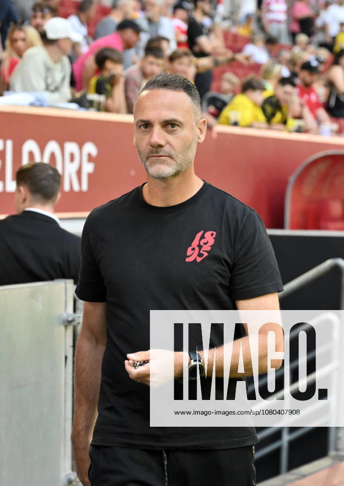 Coach Alexander Ende, Fortuna Düsseldorf, July 25, 2026, Soccer, 2026–2027 Season, Friendly Match, Fortuna Düsseldorf vs. Borussia Dortmund, 2–1, Düsseldorf, North Rhine-Westphalia, Germany Team2