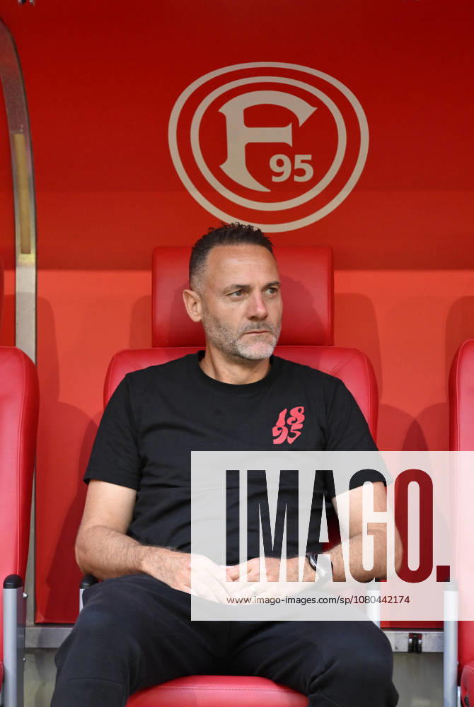Coach Alexander Ende, Fortuna Düsseldorf, July 25, 2026, Soccer, 2026–2027 Season, Friendly Match, Fortuna Düsseldorf vs. Borussia Dortmund, 2–1, Düsseldorf, North Rhine-Westphalia, Germany Team2