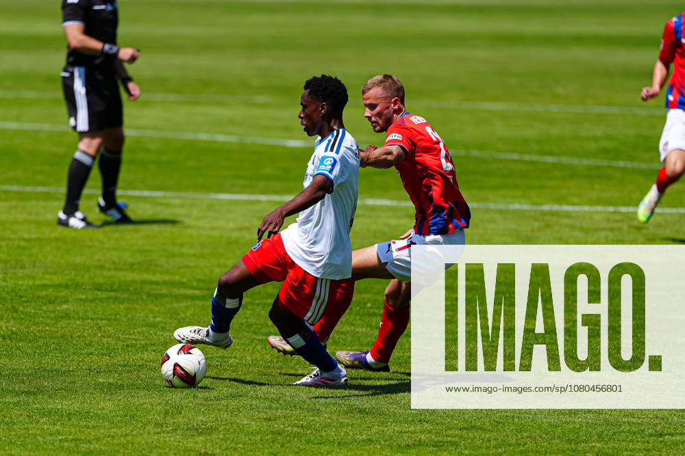 Albert Sambi Lokonga, Hamburger SV, 06; Adrian Beck, 1 FC Heidenheim, 21 AUT; Hamburger SV vs. 1 FC Heidenheim, soccer, friendly match, 2026–2027 season, July 25, 2026 (AUT), Hamburger SV vs. 1 FC Heidenheim, Soccer, Friendly, 2026–2027 Season, July 25, 2026, Kematen