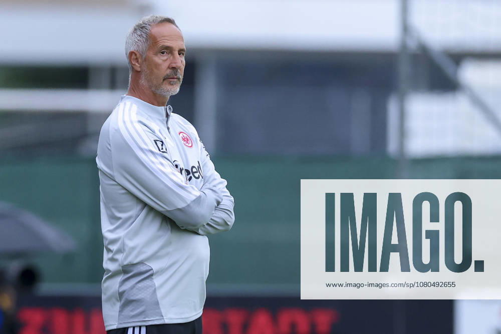 Coach Adi Hütter of Eintracht Frankfurt watches during the friendly match between Trabzonspor and Eintracht Frankfurt, SAK Sportanlage Nonntal on July 26, 2026, in Salzburg, Austria. Photo by Marco Steinbrenner, DeFodi Images. Eintracht Frankfurt coach Adi Hütter looks on during the friendly match between Trabzonspor and Eintracht Frankfurt at SAK Sportanlage Nonntal on July 26, 2026 in Salzburg, Austria. Photo by Marco Steinbrenner, DeFodi Images