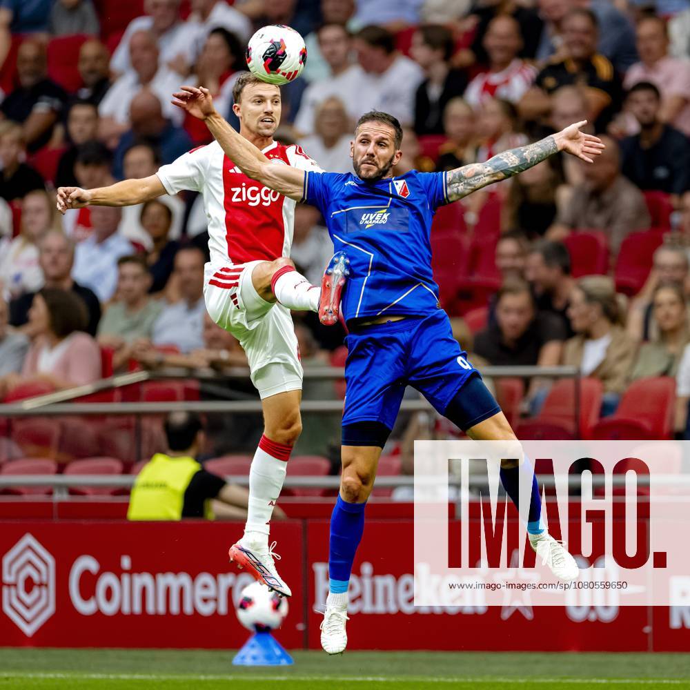 AMSTERDAM AFC Ajax Amsterdam midfielder Youri Regeer, FK Vojvodina forward Aleksa Vukanovic during the Conference League match between AFC Ajax and FK Vojvodina at the Johan Cruijff ArenA on July 30, 2026, in Amsterdam, the Netherlands. Photo by Marcel van Dorst EYE4IMAGES