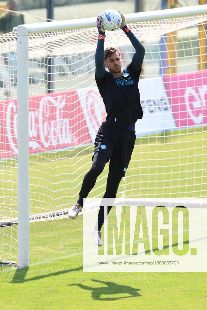 SSC Napoli Training Session Alex Meret of Napoli during a training session on the first day of the preseason camp of SSC Napoli at Stadio Patini in Castel di Sangro, Italy, on August 2, 2025. Castel di Sangro Italy