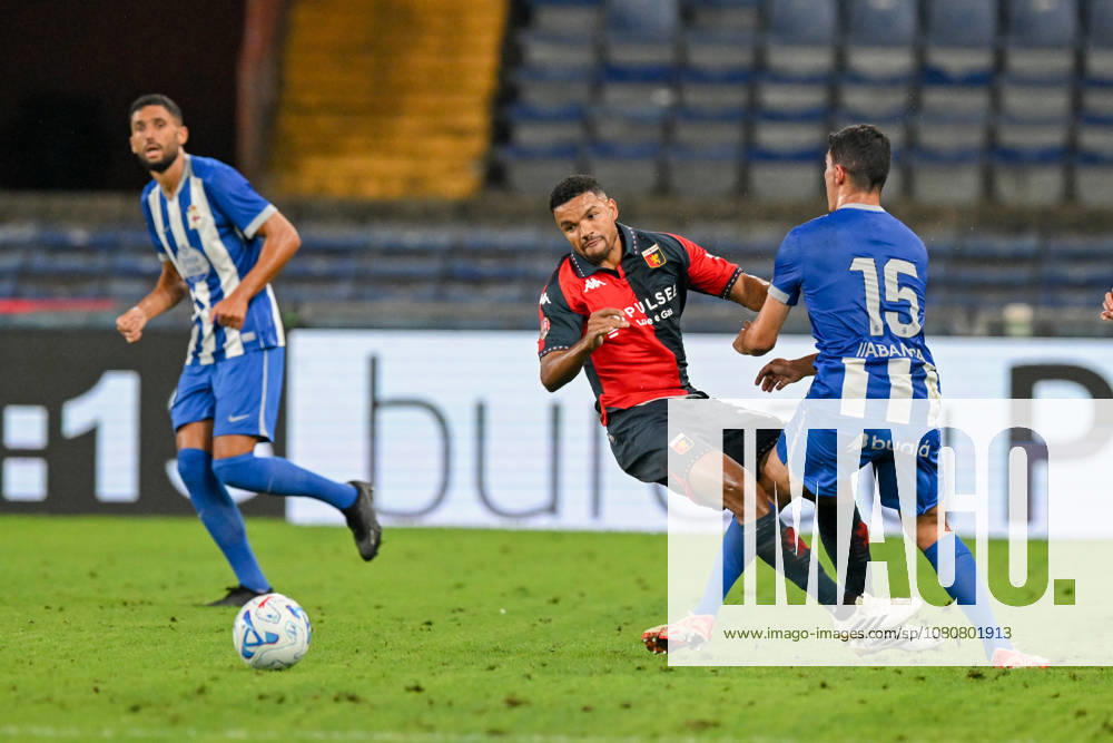 GenoaÕs Junior Messias fights for the ball during the Spagnolo trophy soccer match between Genoa and Deportivo La Coruna at the Luigi Ferraris Stadium in Genoa, Italy - Sunday, August 08, 2026. - Soccer .