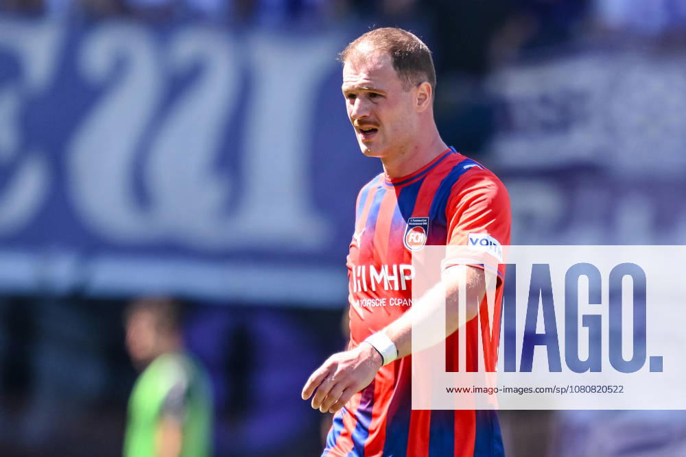 Budu Siwsiwadse of 1 FC Heidenheim 1846 gestures during the 2. Bundesliga match between 1 FC Heidenheim and VfL Osnabrück at the Voith Arena on August 8, 2026, in Heidenheim an der Brenz, Germany Photo by Harry Langer DeFodi Images Budu Siwsiwadse of 1 FC Heidenheim 1846 gestures during the 2nd Bundesliga match between 1 FC Heidenheim and VfL Osnabrück at the Voith Arena on August 8, 2026, in Heidenheim an der Brenz, Germany. Photo by Harry Langer, DeFodi Images. DFB and DFL regulations prohibit any use of photographs as image sequences and or quasi-video. Photo by Harry Langer, DeFodi Images. DFB and DFL regulations prohibit any use of photographs as imSEQUENCES AND OR QUASI-VIDEO