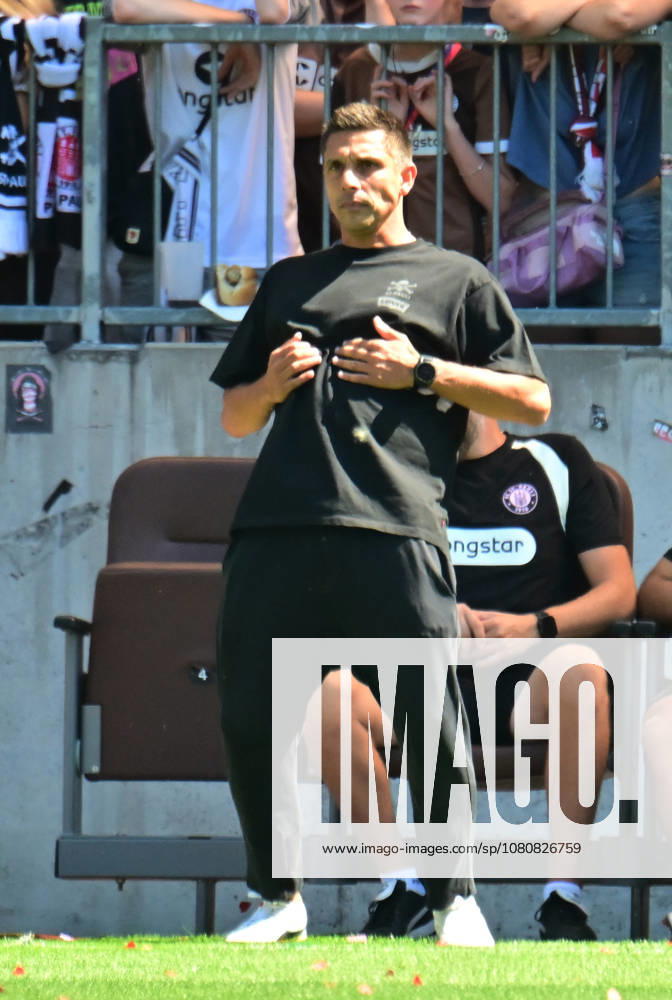 GER Soccer, Men, 2nd Division, Matchday 1, 2026–2027 Season, Hamburg, FC St. Pauli vs. SpVgg Greuther Fürth Coach Marcel Rapp Pauli DFB DFL regulations prohibit any use of photographs as image sequences and or quasi-video Hamburg Millerntorstadion Hamburg Germany