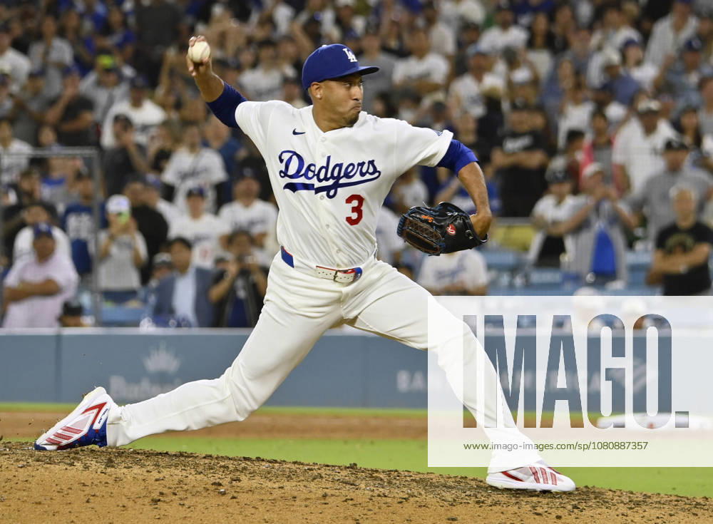 Los Angeles Dodgers closing pitcher Edwin Diaz winds up to deliver against the Kansas City Royals at Dodger Stadium in Los Angeles on Monday, August 10, 2026. LAP2026081006 JIMxRUYMEN