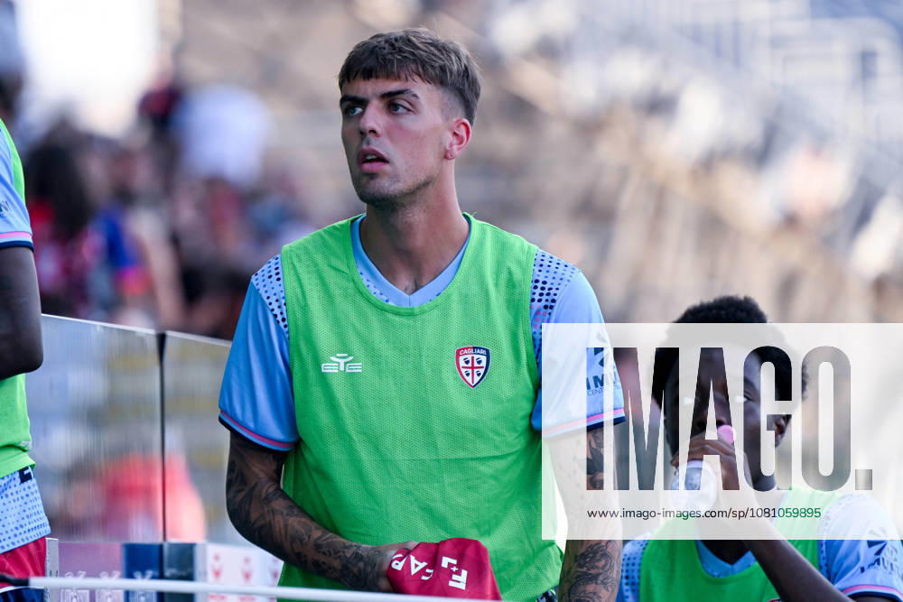 Cagliari s Daniel Maldini in action during the Serie A soccer match between Cagliari Calcio and Arezzo at the Unipol Domus in Cagliari, Sardinia - Friday 14th august 2026. - Soccer