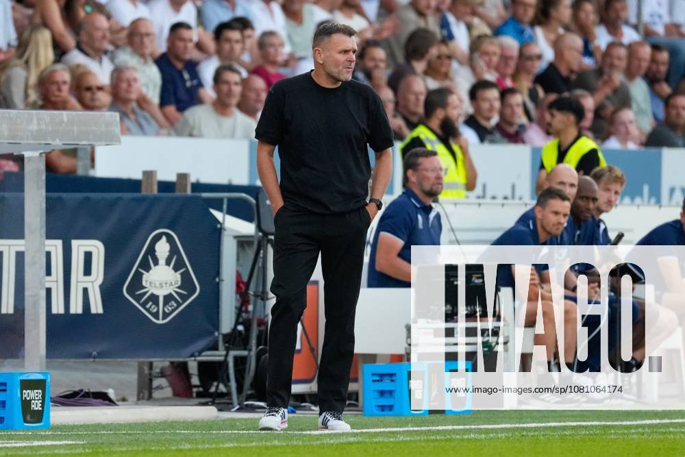 , BUKO Stadion , season 2026 2027 , Dutch Eredivisie football , match between Telstar and Sparta Rotterdam , Picture shows Telstar coach Henk Brugge Telstar - Sparta x205710273x