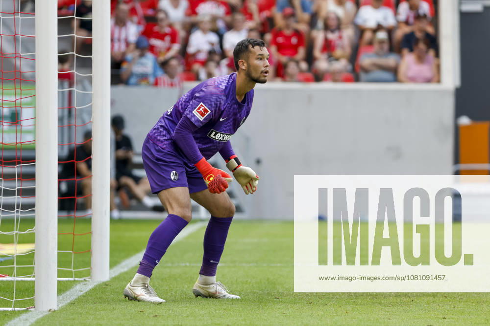 Mio Backhaus, SC Freiburg, 01, Germany, Soccer, Friendly Match, 2026–2027, SC Freiburg vs. Crystal Palace, August 15, 2026, Freiburg im Breisgau, Europa-Park Stadium, Germany