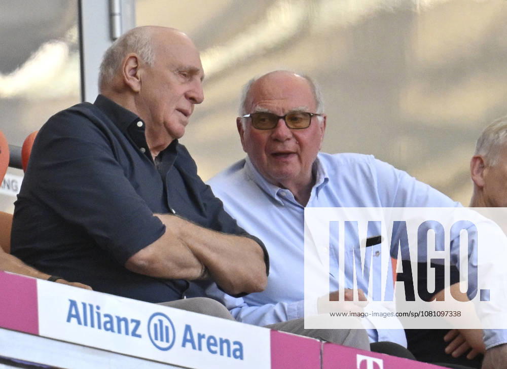 In the stands: Uli Hoeneß, Honorary President of the Supervisory Board of FC Bayern Munich (FCB), Dieter Hoeneß, FC Bayern Munich (FCB) vs. RB Leipzig (RBL), Telekom Cup, August 15, 2026. DFL regulations prohibit any use of photographs as imSEQUENCES AND OR QUASI-VIDEO FC Bayern Munich FCB vs. RB Leipzig RBL