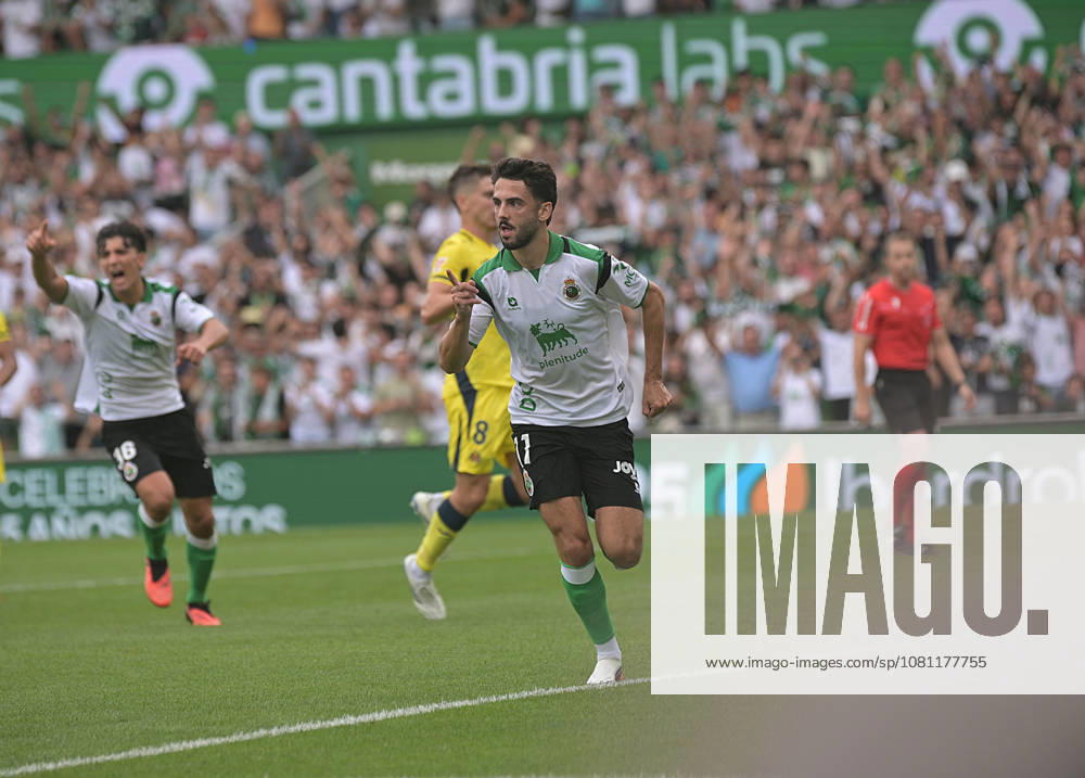 ESP LaLiga EA Sports: Racing Santander vs. Villarreal CF — Andrés Martín of Racing Santander scores a goal and celebrates during the LaLiga EA Sports match between Racing Santander and Villarreal CF, played at Campos de Sport de El Sardinero Stadium in Cantabria on August 16, 2026, in Spain. Spanish Soccer
