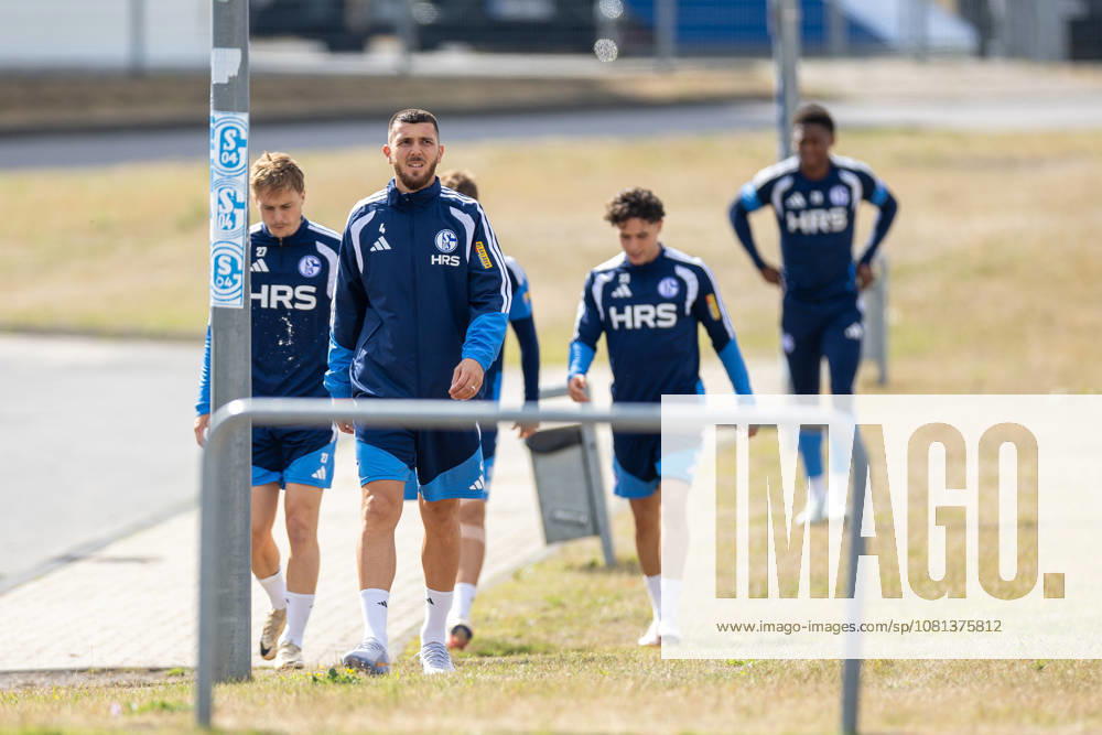 Soccer, FC Schalke 04 training session featuring Finn Porath (FC Schalke 04), Hasan Kurucay (FC Schalke 04), and Soufiane El Faouzi (FC Schalke 04) at the FC Schalke 04 training facility in Gelsenkirchen, North Rhine-Westphalia, Germany xRHR PHOTO YYx