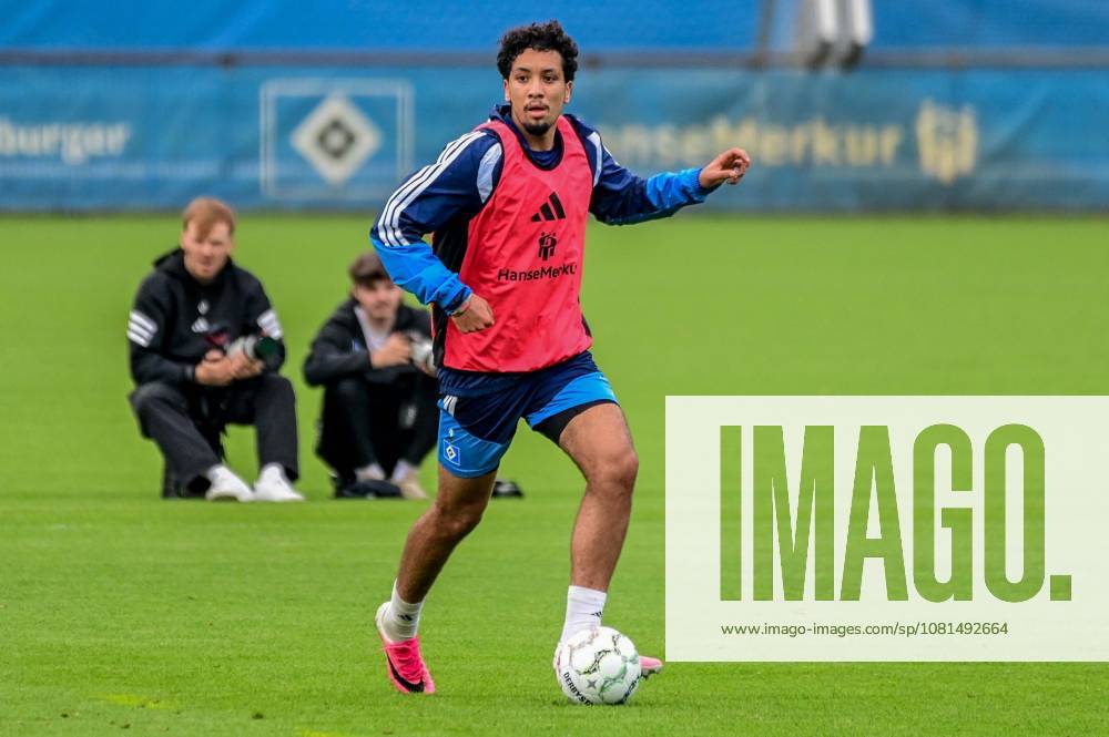 Bilal Nadir, HSV in Action: Germany, Hamburg, Volksparkstadion Training Facility, Soccer, Bundesliga 1, Hamburger SV Training Session