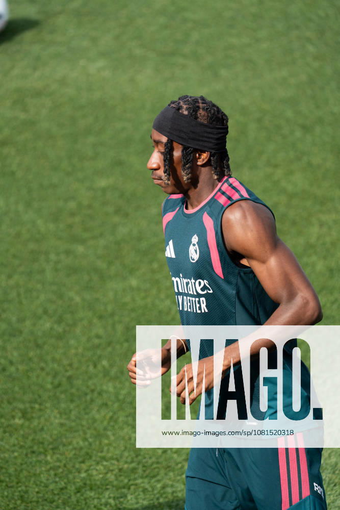 ESP Real Madrid Training Day: Yan Diomande of Real Madrid during the team s training session ahead of the Spanish League (LaLiga EA Sports) soccer match against RC Espanyol de Barcelona at the Real Madrid Sports Complex in Valdebebas, Madrid, on August 21, 2026, Spain, Madrid, Spain