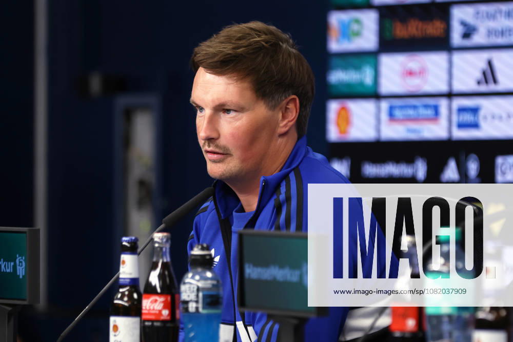 Bundesliga Matchday 1: Borussia Dortmund vs. Hamburger SV, August 27, 2026—Pre-game press conference with Hamburger SV coach Merlin Polzin