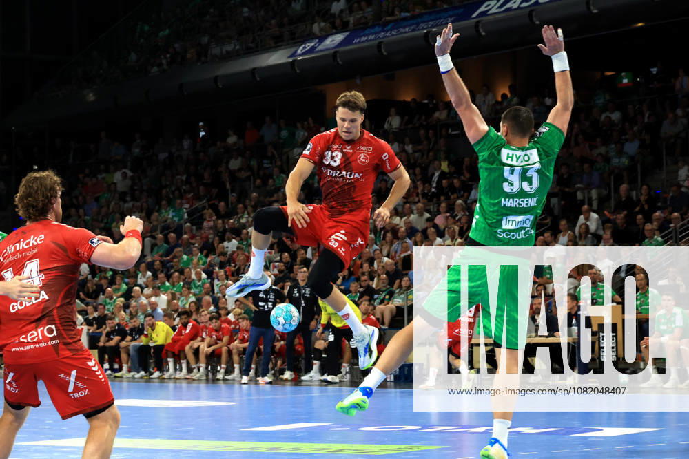 GER Germany, Handball, 1st Bundesliga, August 27, 2026, 2026–2027 season, Berlin, Fuechse Berlin vs. Melsungen, Mijajlo Marsenic (Fuechse Berlin 93), Aaron Mensing (MT Melsungen 33), Max Schmeling Halle, Berlin, Germany