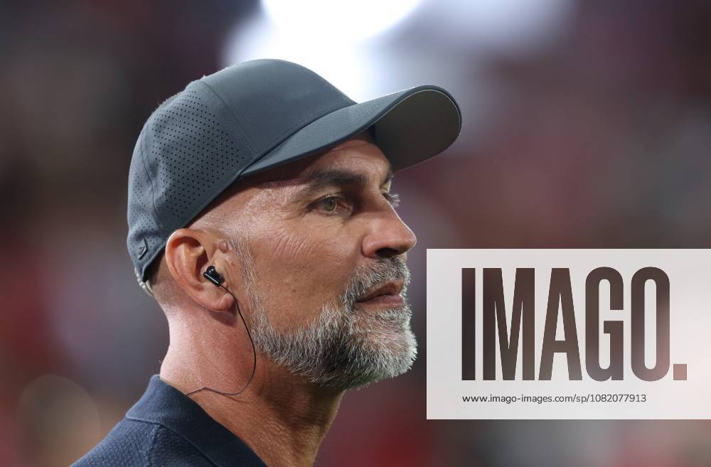GER, Soccer, Men s, Bundesliga 1, 2026–2027 Season, Matchday 1, FC Bayern Munich vs. VfB Stuttgart Feature Highlights Markus Babbel SAT1 DFB DFL regulations prohibit any use of photographs as image sequences and or quasi-video Munich Allianz Arena Bayern Germany