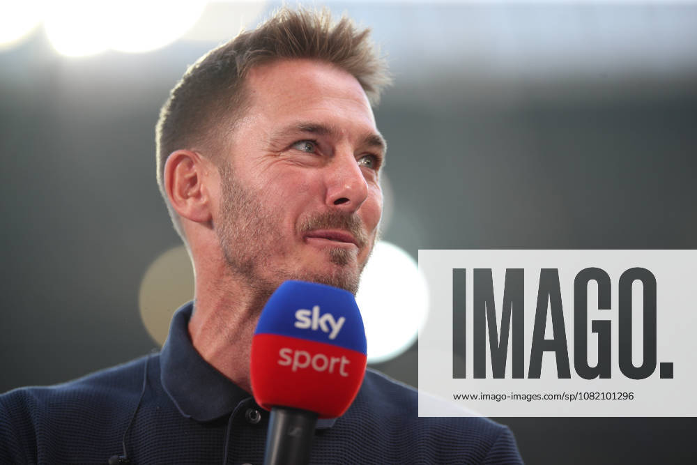 Tobias Strobl of VfL Wolfsburg, Head Coach in a TV Interview, Karlsruher SC vs. VfL Wolfsburg, 2. Bundesliga, Matchday 3, 2026–2027, August 29, 2026, DFL regulations prohibit any use of photographs as image sequences and or quasi-video, Karlsruher SC vs. VfL Wolfsburg, 2. Bundesliga, Matchday 3, 2026–2027, August 29, 2026, Karlsruhe