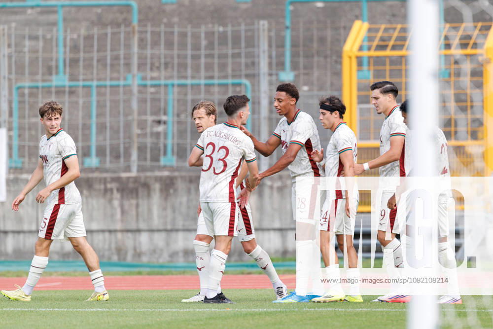 FC Augsburg II scores the goal that ties the game at 1-1 in the match between FC Augsburg II and SC Eltersdorf, soccer, men s, Bavarian Regional League, 2026–2027, Matchday 6 on August 29, 2026, in Augsburg, Rosenaustadion, Bavaria, Germany