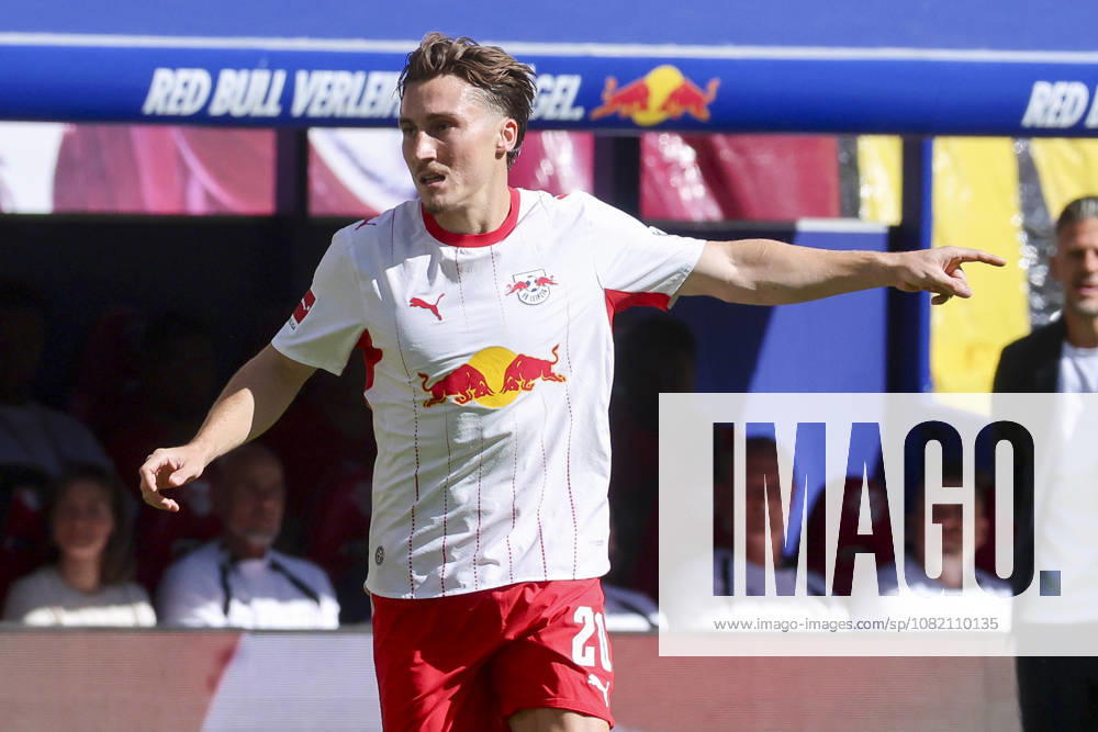 Rocco Reitz of RB Leipzig gestures during the Bundesliga match between RB Leipzig and Borussia Mönchengladbach, Red Bull Arena on August 29, 2026, in Leipzig, Germany. Photo by Marco Steinbrenner, DeFodi Images. Rocco Reitz of RB Leipzig gestures during the Bundesliga match between RB Leipzig and Borussia Mönchengladbach at Red Bull Arena on August 29, 2026 in Leipzig, Germany. Photo by Marco Steinbrenner, DeFodi Images. DFB and DFL regulations prohibit any use of photographs as image sequences and or quasi-video. Photo by Marco Steinbrenner, DeFodi Images