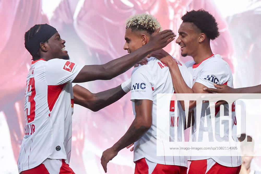 Antonio Nusa of RB Leipzig celebrates his goal to make it 2–0 with Castello Lukeba of RB Leipzig and Tidiam Gomis of RB Leipzig during the Bundesliga match between RB Leipzig and Borussia Mönchengladbach at Red Bull Arena on August 29, 2026, in Leipzig, Germany. Photo by Marco Steinbrenner, DeFodi Images. Antonio Nusa of RB Leipzig celebrates after scoring his team’s second goal with Castello Lukeba of RB Leipzig and Tidiam Gomis of RB Leipzig during the Bundesliga match between RB Leipzig and Borussia Mönchengladbach at Red Bull Arena on August 29, 2026 in Leipzig, Germany. Photo by Marco Steinbrenner, DeFodi Images. DFB and DFL regulations prohibit any use of photographs as image sequences and or quasi-video. Photo by Marco Steinbrenner, DeFodi Images.