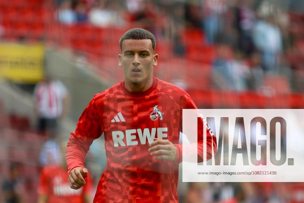 Germany, Soccer, Men s, Bundesliga, 1. Bundesliga, 2026–2027 Season, 1. FC Köln vs. TSG 1899 Hoffenheim; Said El Mala (KOE) is watching