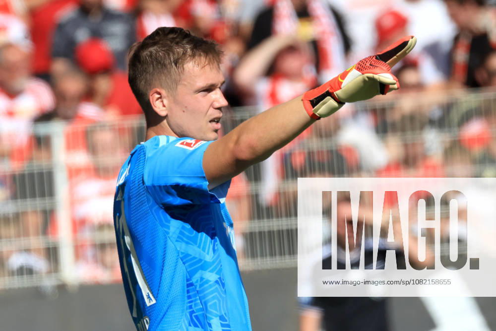 GER, Soccer, 1. Bundesliga, 2026–2027, Alte Foersterei, 1. FC Union vs. Eintracht Frankfurt Matheo Raab 1. FC Union Berlin 31 1st Division DFB DFL regulations prohibit any use of photographs as image sequences and or quasi-video Berlin Stadium Alte Foersterei Berlin Germany