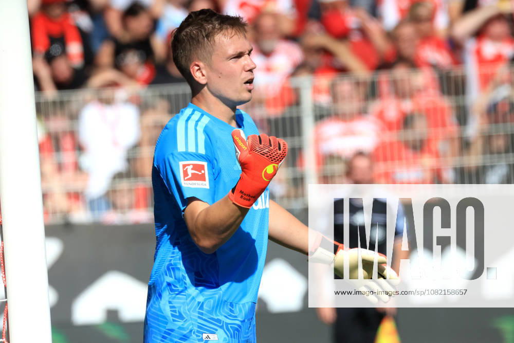 GER, Soccer, 1. Bundesliga, 2026–2027, Alte Foersterei, 1. FC Union vs. Eintracht Frankfurt Matheo Raab 1. FC Union Berlin 31 1st Division DFB DFL regulations prohibit any use of photographs as image sequences and or quasi-video Berlin Stadium Alte Foersterei Berlin Germany