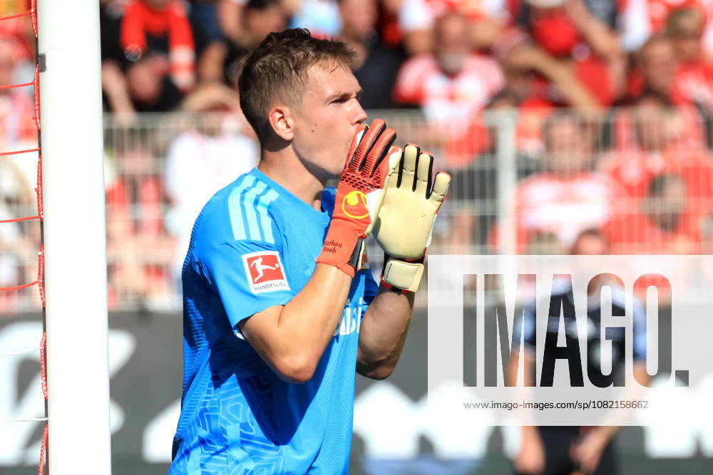 GER, Soccer, 1. Bundesliga, 2026–2027, Alte Foersterei, 1. FC Union vs. Eintracht Frankfurt Matheo Raab 1. FC Union Berlin 31 1st Division DFB DFL regulations prohibit any use of photographs as image sequences and or quasi-video Berlin Stadium Alte Foersterei Berlin Germany