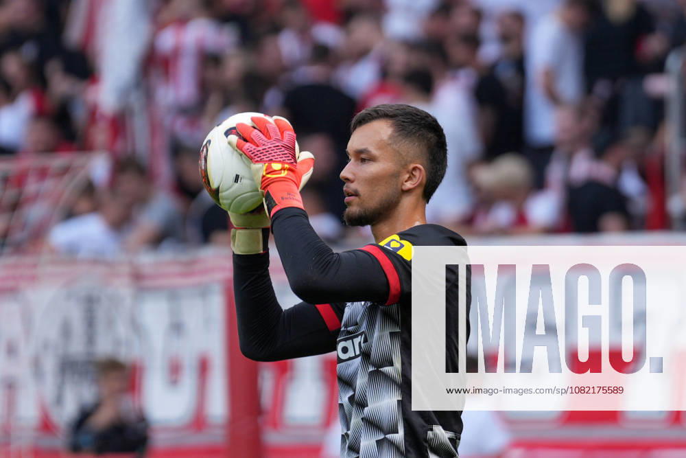 Mio Backhaus, SC Freiburg, No. 1 on the Ball, Germany, Soccer, Bundesliga 1, Matchday 1, 2026–2027, SC Freiburg vs. SV Werder Bremen, August 30, 2026, Europa-Park Stadium, Freiburg, Freiburg, Europa-Park Stadium, Baden-Württemberg, Germany