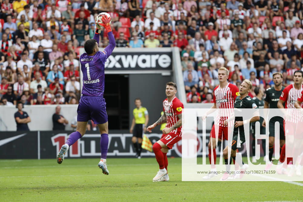 Mio Backhaus, SC Freiburg, No. 1 on the Ball, Germany, Soccer, Bundesliga 1, Matchday 1, 2026–2027, SC Freiburg vs. SV Werder Bremen, August 30, 2026, Freiburg im Breisgau, Europa-Park Stadium, Germany