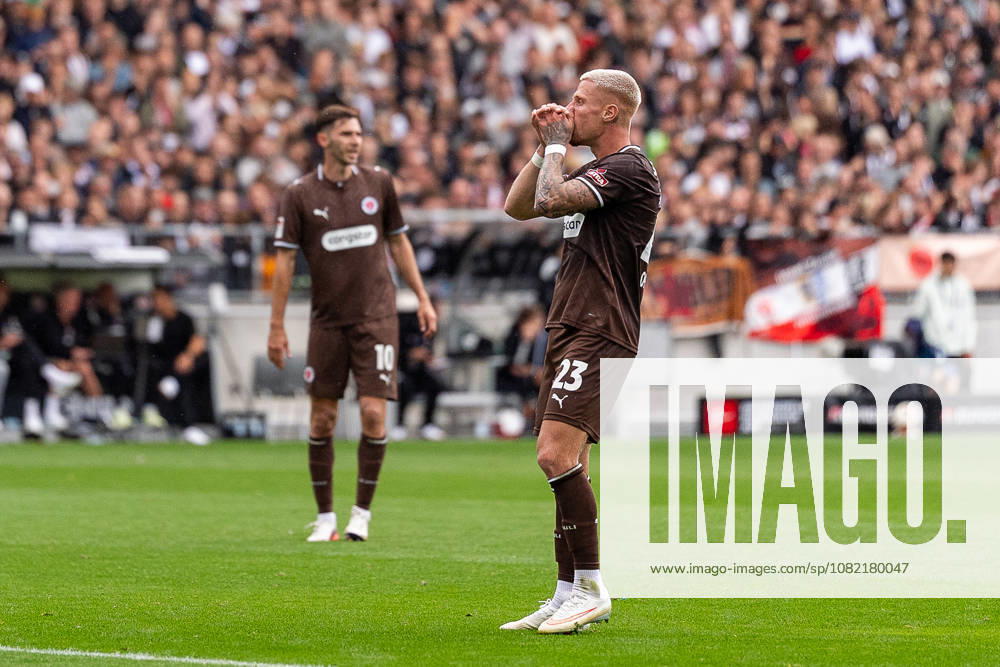 Louis Oppie, FC St. Pauli, 23, disappointed; Disappointment, GER, FC St. Pauli vs. 1. FC Kaiserslautern, soccer, 2. Bundesliga, Matchday 3, 2026–2027 season, August 30, 2026 DFL regulations prohibit any use of photographs as image sequences and or quasi-video, GER, FC St. Pauli vs. 1. FC Kaiserslautern, soccer, 2. Bundesliga, Matchday 3, 2026–2027 season, August 30, 2026, Hamburg