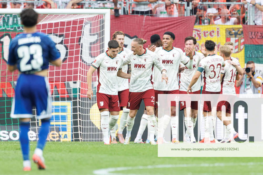 FC Augsburg scores the 2-0 goal in the match between FC Augsburg and FC Schalke 04, Soccer, Men s, Bundesliga, 2026–2027, Matchday 1 on August 30, 2026, in Augsburg, WWK ARENA. DFL and DFB regulations prohibit any use of photographs as image sequences and or quasi-video. Bavaria, Germany
